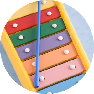 Xilófono de colores para niños que estimula la coordinación, el ritmo y la percepción auditiva – categoría Instrumentos musicales Imaginemos